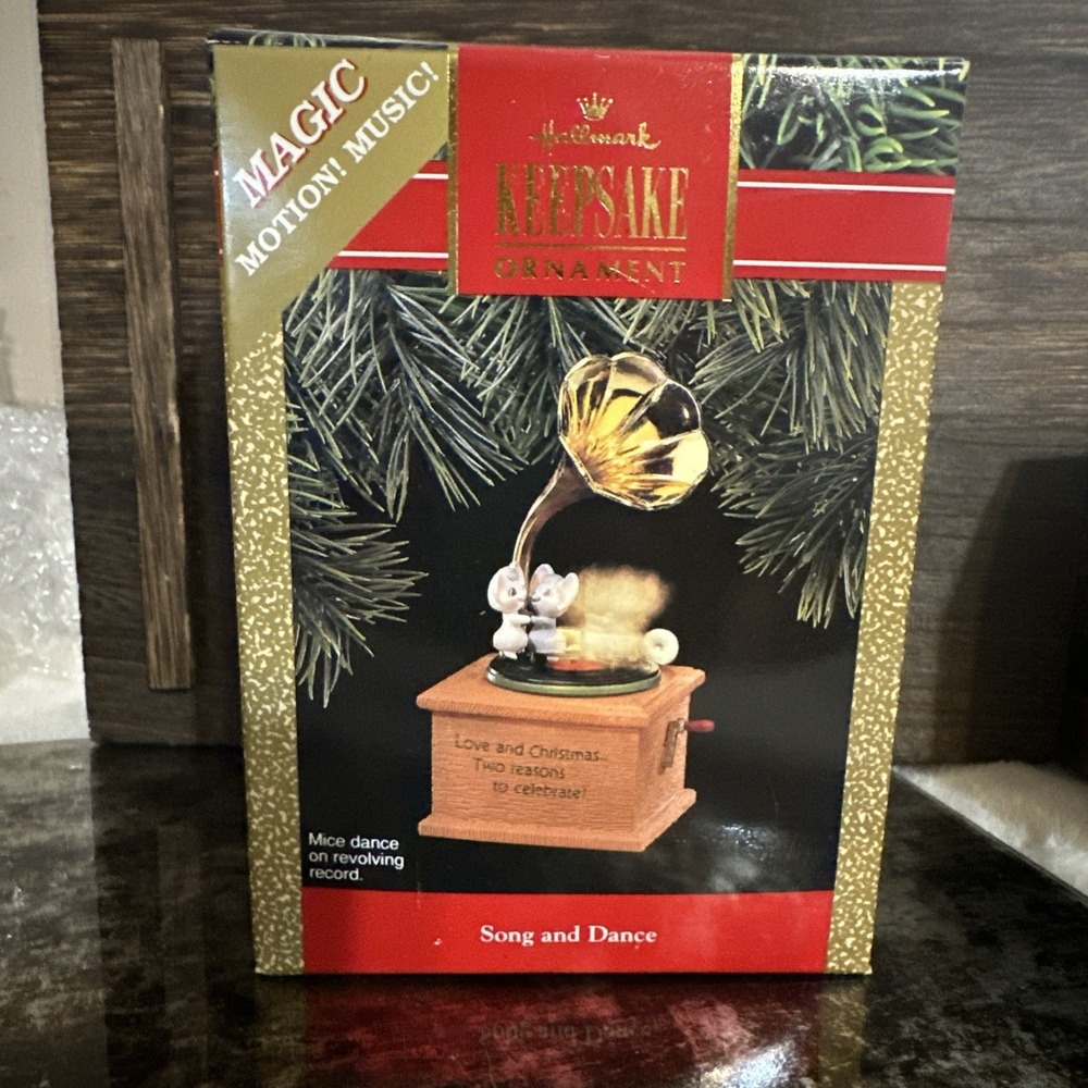 1990 NEW Hallmark Keepsake Ornament Magic Song And Dance Motion & Music Ornament
